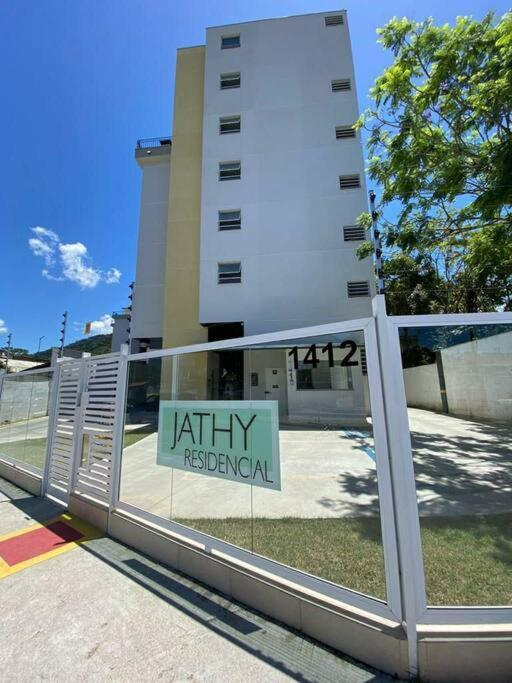 Apartament 우바투바 외부 사진